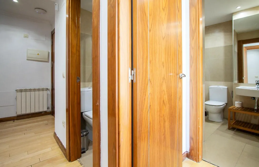 Apartamentos Adelfas-1